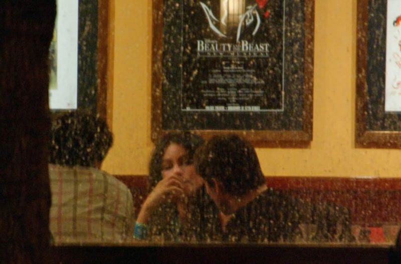 OLD Paparazzi Photo: Tom Cruise with Sofia Vergara went on a date ages ago